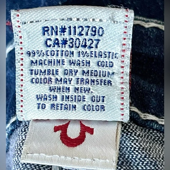 Women’s 26x34 True Religion Becky Rainbow Lovestruck Dark Denim Jeans - Picture 7 of 8